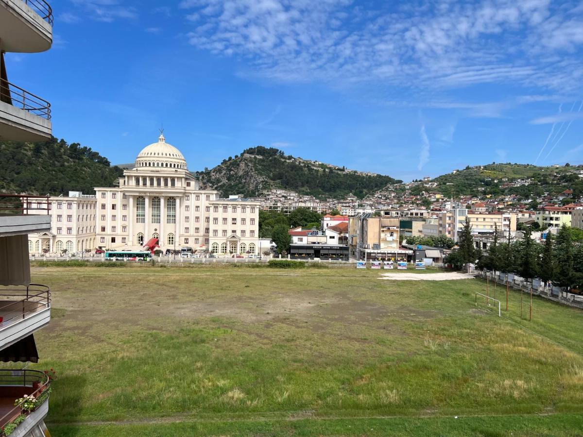 Entire Apartment Castle View Берат Экстерьер фото