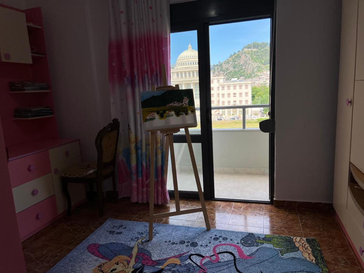 Entire Apartment Castle View Берат Экстерьер фото