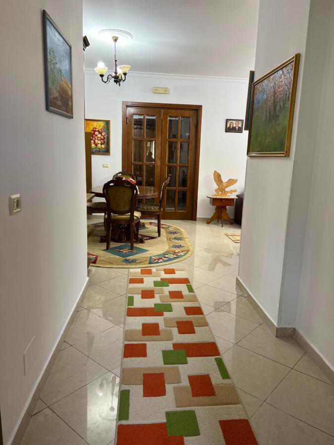 Entire Apartment Castle View Берат Экстерьер фото