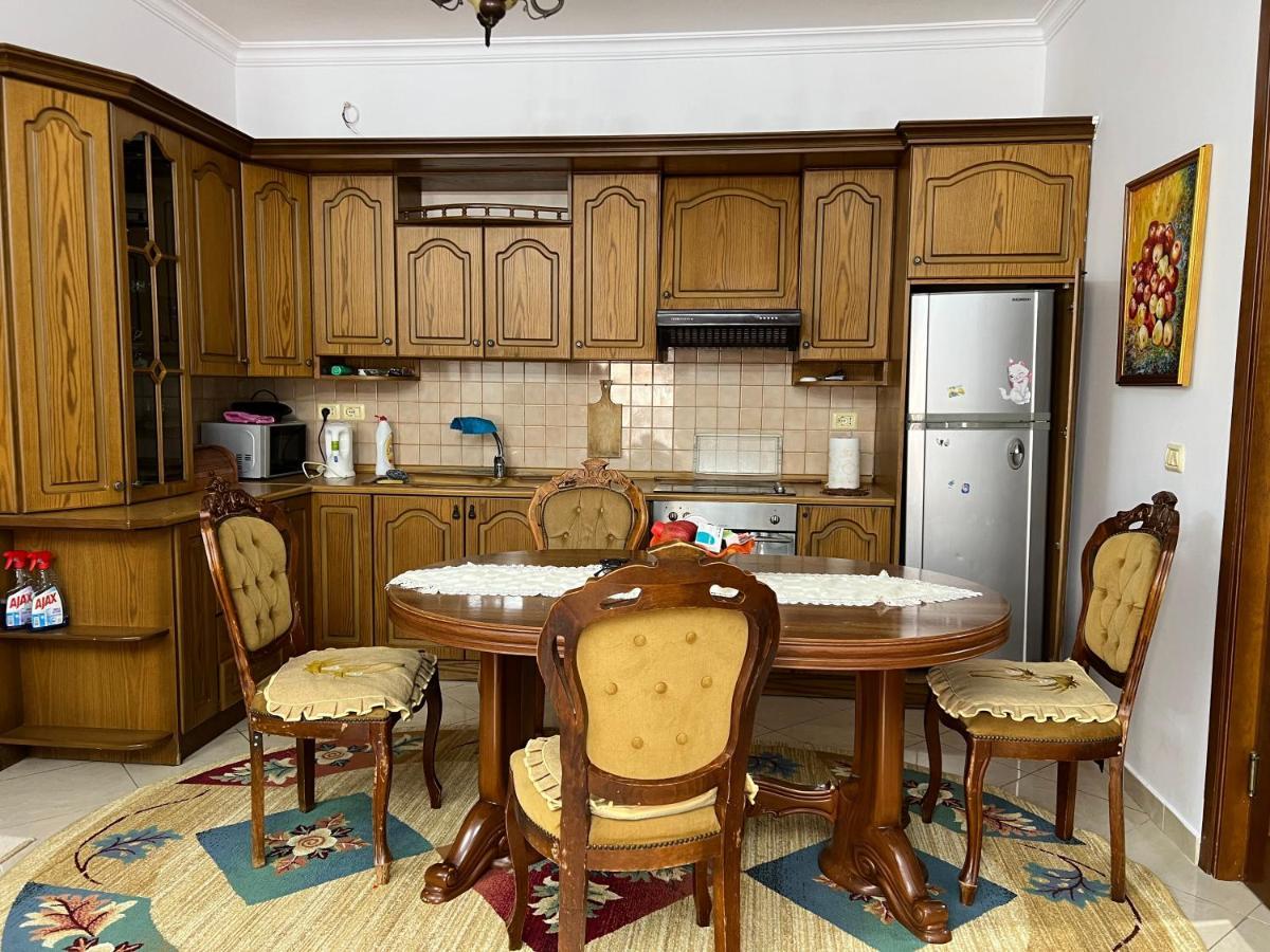 Entire Apartment Castle View Берат Экстерьер фото